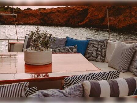 Anemos & Almyra Anemos & Almyra